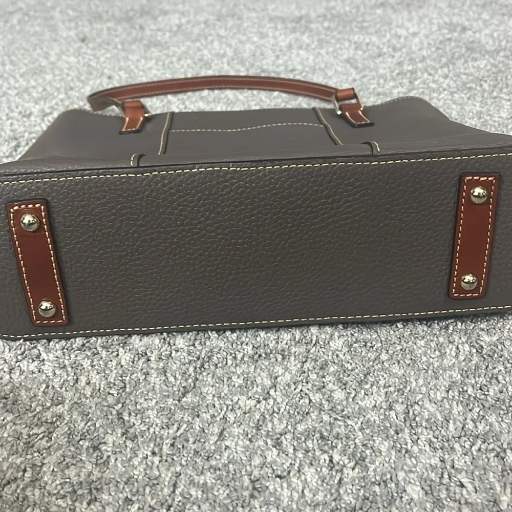 Dooney & Bourke Pebble Grain Small Lexington Tote Purse - Picture 5 of 9